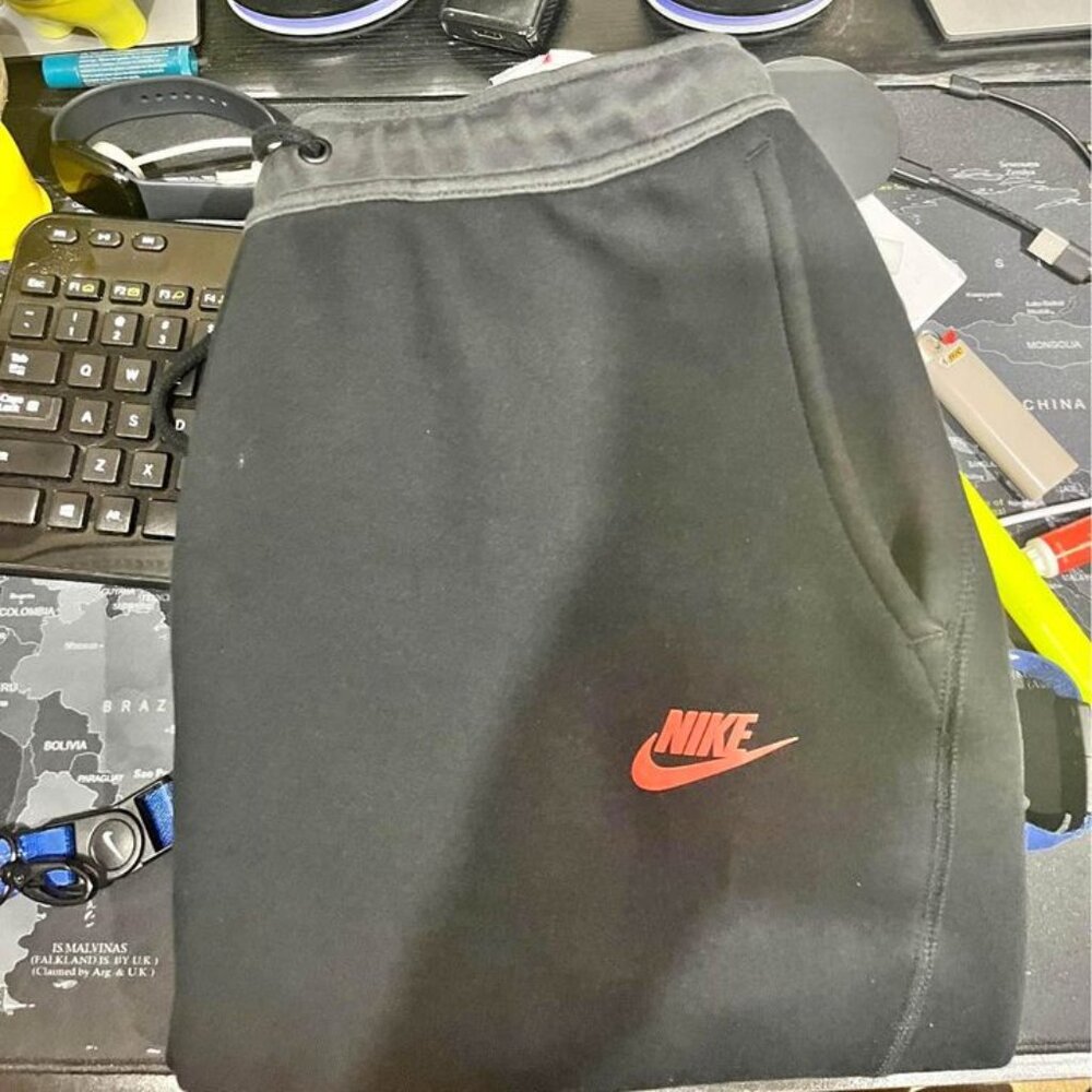 New season nike tech pants